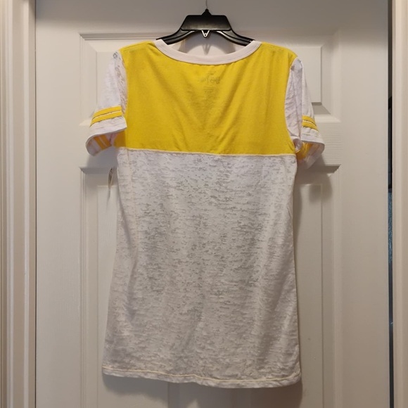 NWT Universal Studios Harry Potter Hufflepuff TShirt Sheer Yellow White Size 2XL - Picture 5 of 6